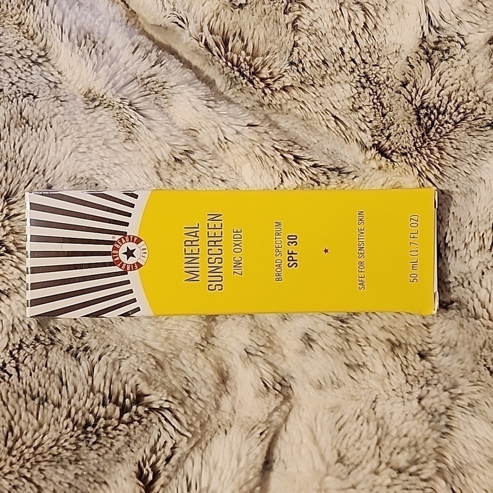 First Aid Beauty mineral sunscreen spf 30